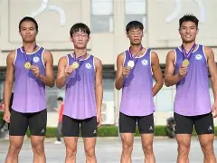 锦标赛巅峰对决！闽南火箭队小胜塞北赤兔队，冲浪赛场再起波澜；禁区内连续解围